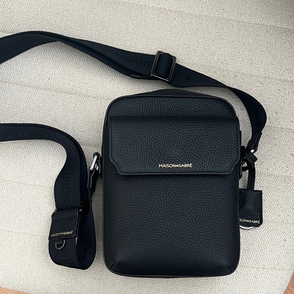 Maison de Sabré Black Messenger Bag - Picture 4 of 10